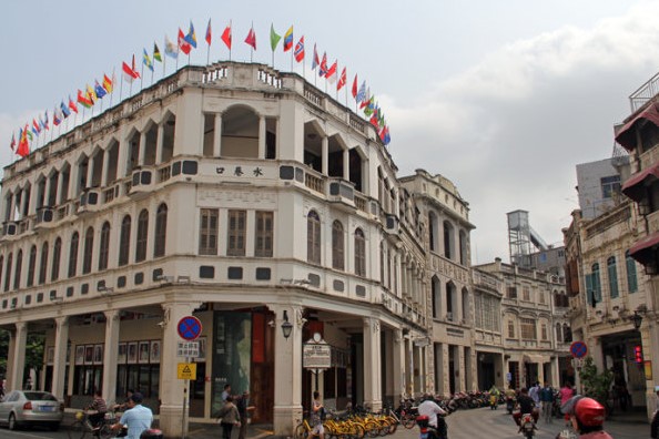 鹽霧試驗箱保衛(wèi)沿海城市建筑文化